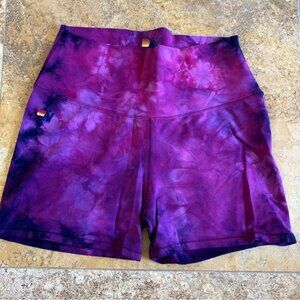Aviator Nation HAND DYED BIKER SHORT - TIE DYE PURPLE